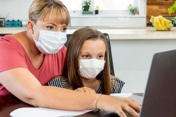 Este es el calendario escolar de clases, vacaciones y puentes 2020-2021 (+foto)