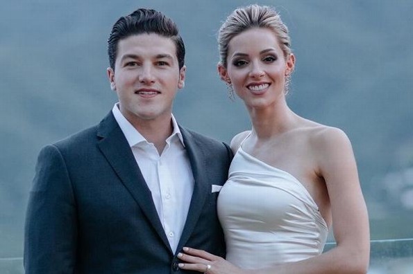 Tunden a Senador por decirle a su esposa que 