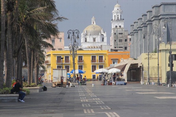 Para hoy viernes calor con lluvias nocturnas a matutinas en Veracruz