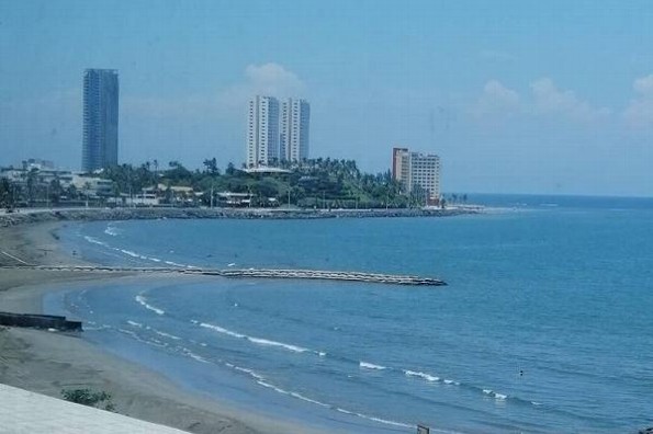 Hoy habrá día cálido, pero incrementa la probabilidad de lluvias
