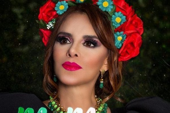 Presenta Lucía Méndez el estreno de su nueva canción 