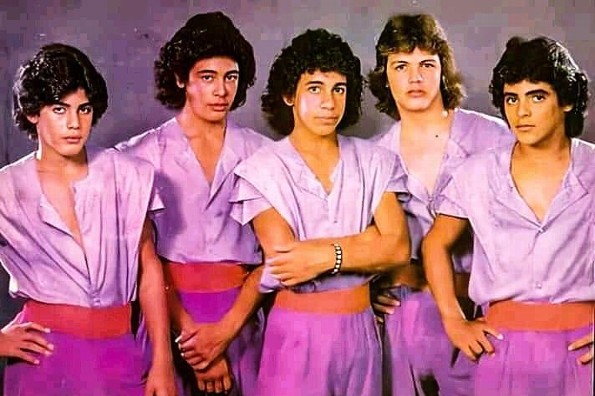 Anuncian el estreno de la bioserie de Menudo; checa el tráiler (+video)