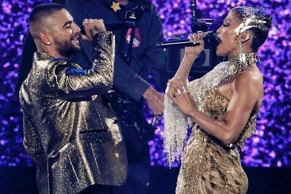 Jennifer Lopez y Maluma estrenan 