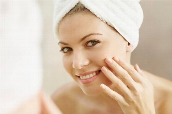 Tips para que el viento de otoño no dañe tu piel