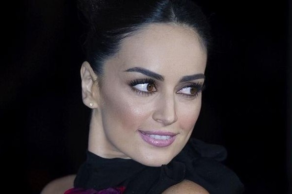 Ana de la Reguera llega a Veracruz y le cae la noche esperando a su mamá (+video)