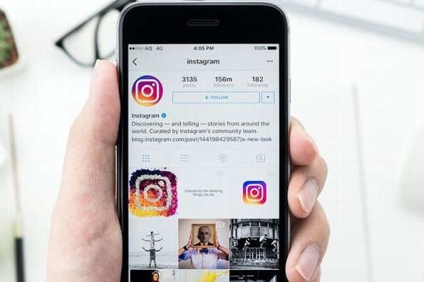 Instagram mejora sus búsquedas mediante palabras clave