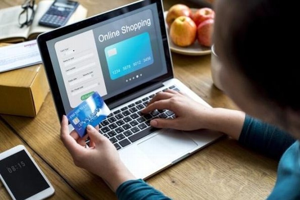 Cómo comprar regalos en Internet sin ser estafados