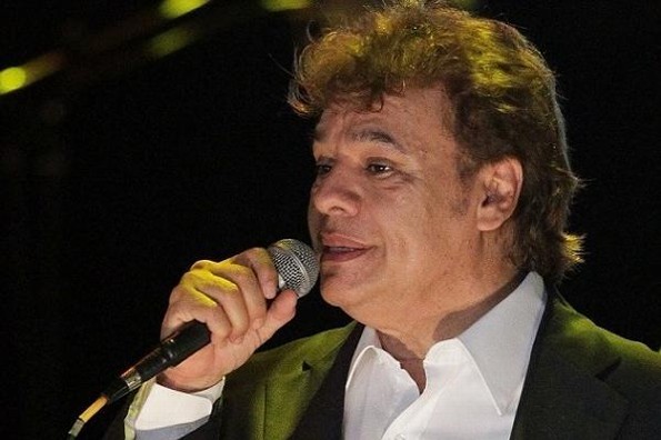 Periodista afirma que Juan Gabriel se ponía los vestidos de Lyn May (+video)