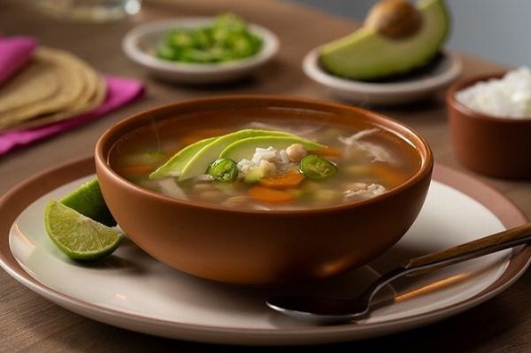 Receta de hoy: Caldo Xóchitl