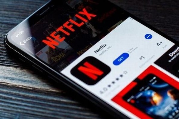 Netflix lanza función para ver películas y series desde tu celular ¡sin conexión!