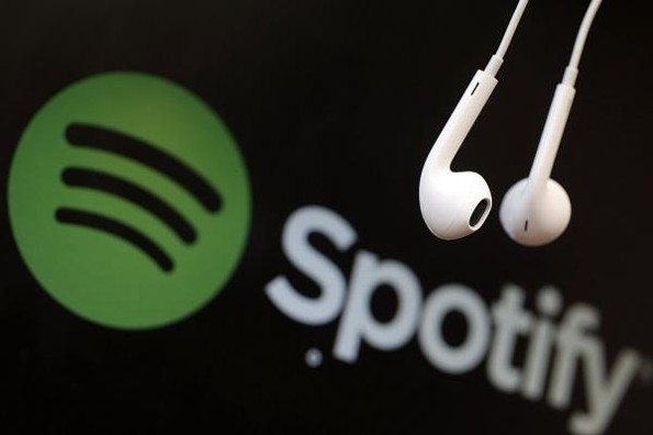 Spotify podría permitir compartir letras de canciones en redes sociales