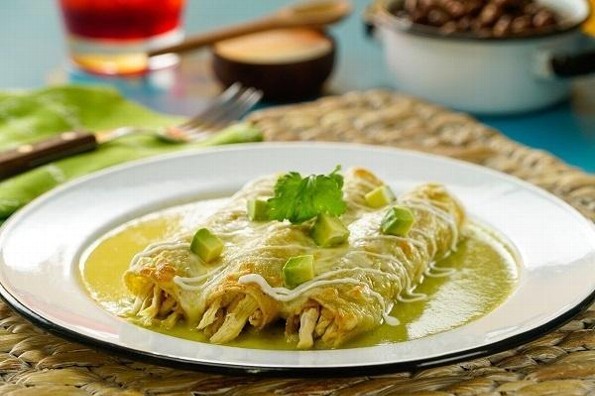 Receta de hoy: Enchiladas suizas verdes