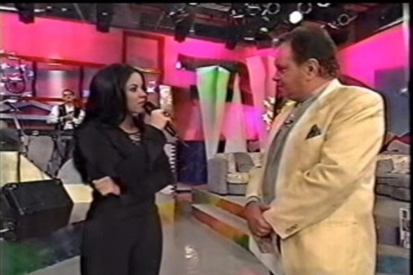 Paco Stanley entrevistando a Skakira en 1996