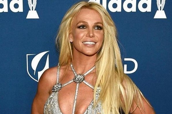 Fans piden el regreso de Britney Spears a los escenarios