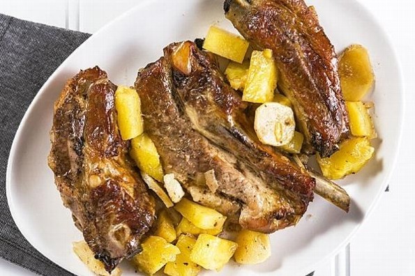Receta de hoy: Costillas de puerco dulces con piña