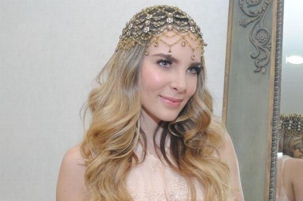 Belinda tiene COVID-19; se recupera en CDMX