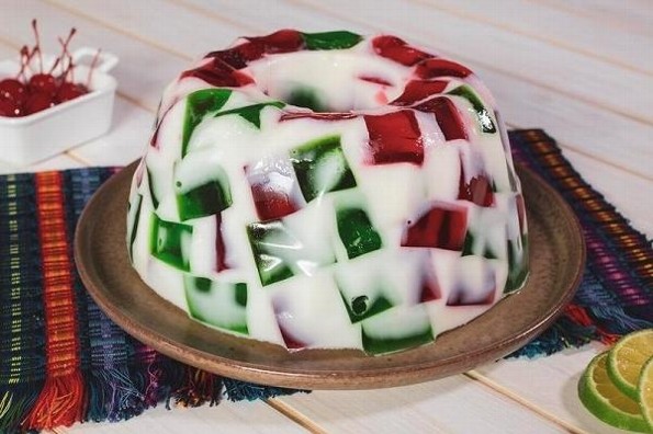 Receta de hoy: Gelatina cremosa tricolor