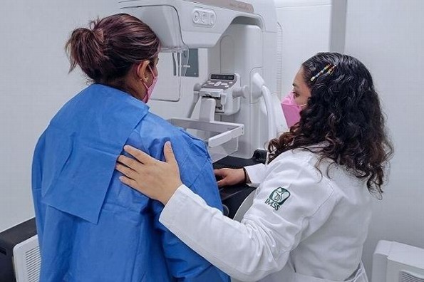 Invitan a realizarse mastografía en la Clínica de Mama del IMSS Veracruz 