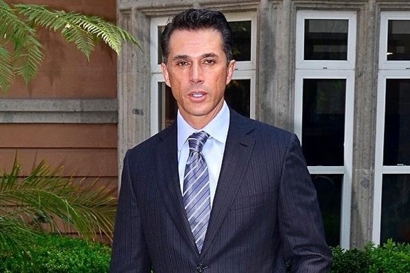 Sergio Mayer pierde un oído y revela que tiene un virus 