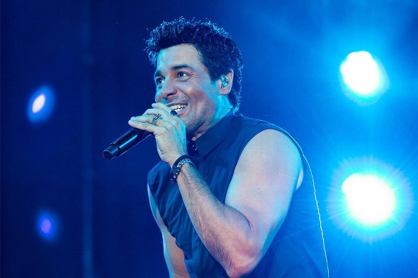 Hoy recordamos a Chayanne con Este ritmo se baila asi de 1988