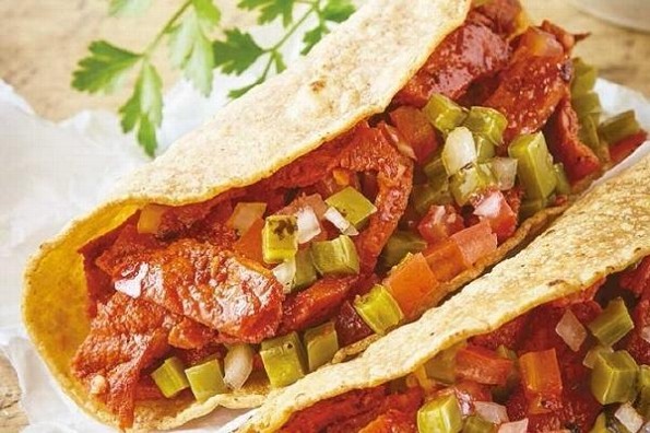 Receta de hoy: Tacos de cecina enchilada