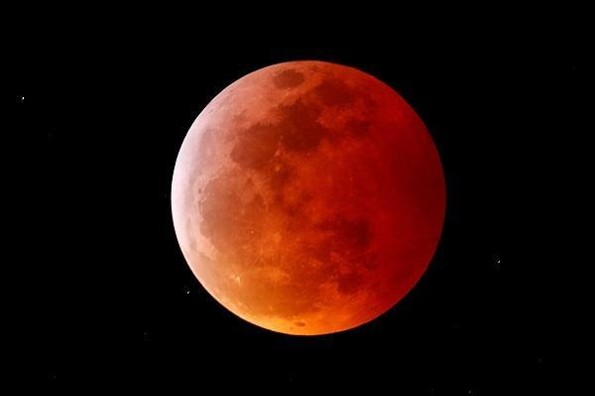 Se verá en Veracruz luna de sangre, el eclipse más largo del siglo