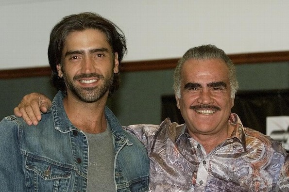 Recordando   a  los Fernández cantando juntos