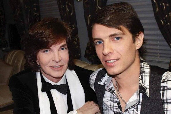 Hospitalizan a Camilo Blanes, hijo de Camilo Sesto Hospitalizan a Camilo Blanes, hijo de Camilo Sesto