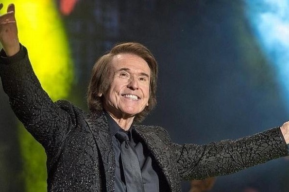 Raphael anuncia bioserie y descarta retirarse de la música 