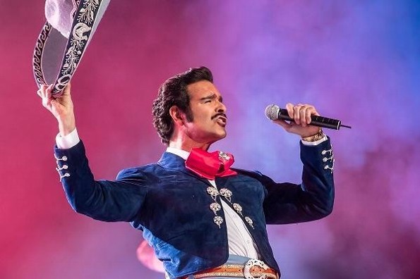 Revelan que familia de Vicente Fernández tomó acciones contra Pablo Montero