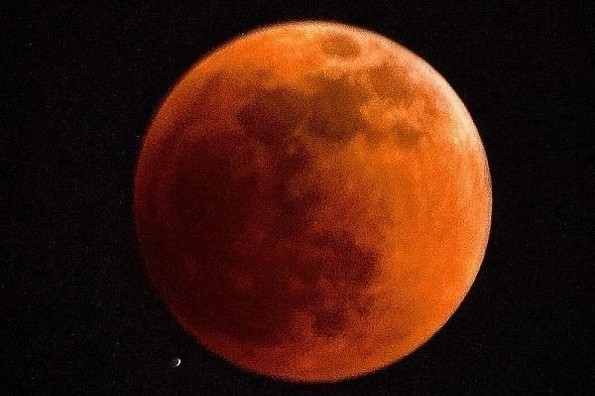 Estas fueron las mejores imágenes del Eclipse Total de Luna (+fotos)