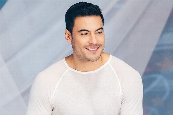 ¡Qué momento! Carlos Rivera fue la sorpresa de una boda (+videos)