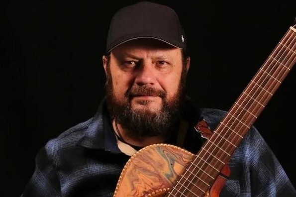 Nicho Hinojosa cantará en el Festival del Vino y el Mar en Veracruz 