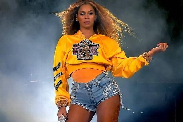 Beyoncé anuncia su regreso a la música