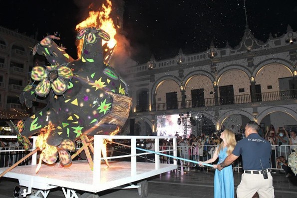 Queman al mal humor para arrancar el Carnaval de Veracruz (FOTOS)