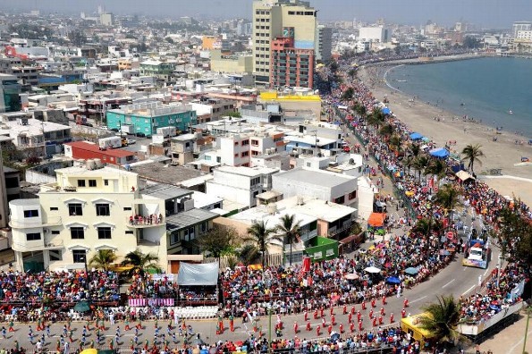 Objetos prohibidos en desfiles y conciertos del Carnaval de Veracruz