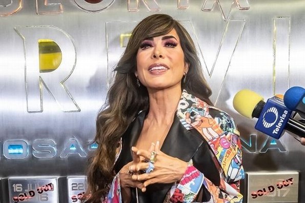 ¿Qué le pasó? Gloria Trevi aparece con un rostro muy cambiado (+videos)