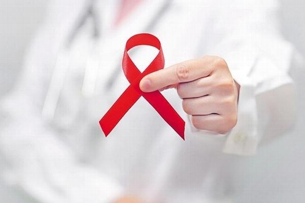 Hombre de 66 años se convierte en el cuarto paciente curado de VIH