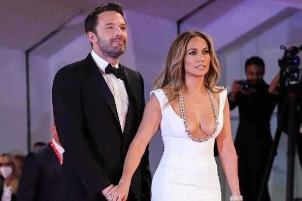 ¡Se lo va acabar! JLo y Ben Affleck tendrán una segunda boda que durará tres días