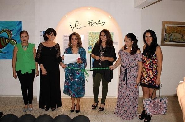 La pintora Lili Flores abre su galería de arte (+fotos)