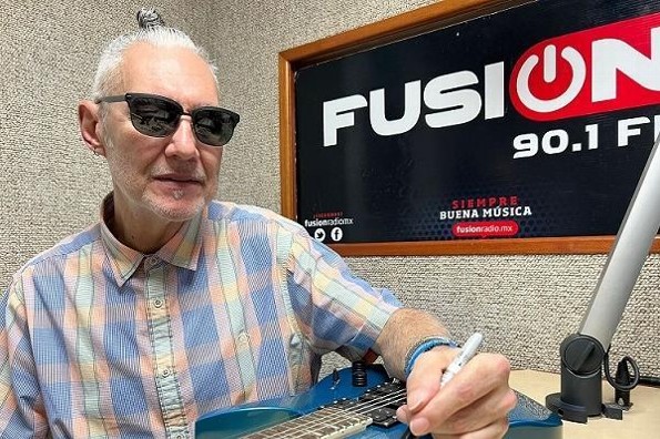 Sabo Romo visita FUSIÓN, invita a Rock en tu Idioma Sinfónico en Foro Boca
