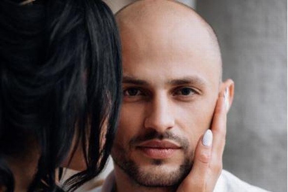 10 razones por las que ser calvo es muy sensual