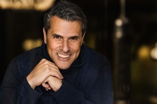 Marco Antonio Regil se suma a las filas de TV Azteca (+video)