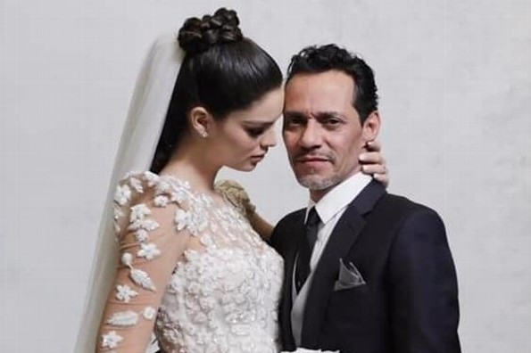 Se casa Marc Anthony con Nadia Ferreira en Miami (video/fotos)