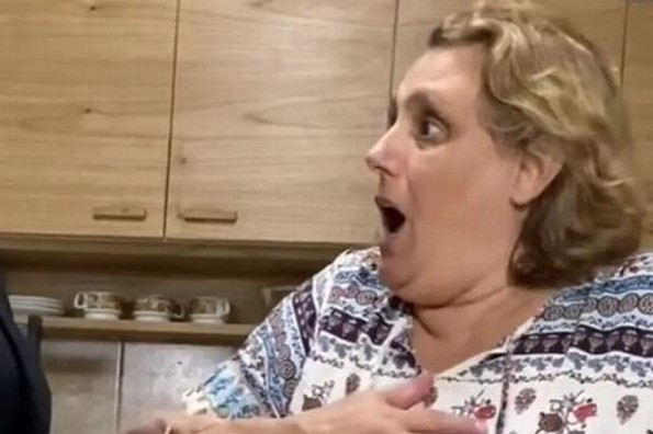 Madre rompe en llanto al recibir de regalo boleto para el concierto de Luis Miguel (+video)