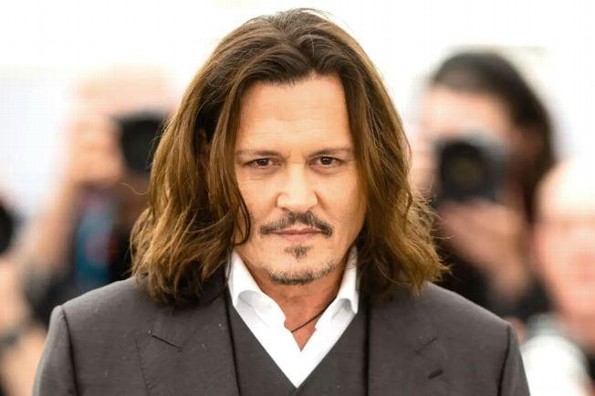 Johnny Depp inaugura el Festival de Cine de Cannes y recibe ovación de 7 minutos