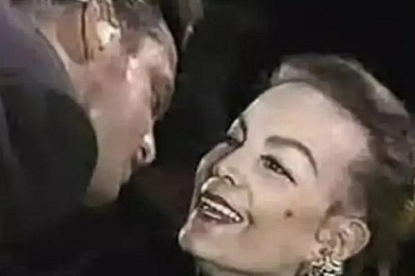 Luis Miguel recuerda cuando besó en la boca a María Félix (+video)