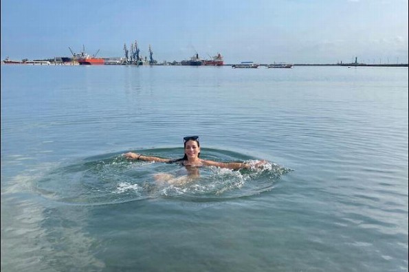 Adriana Fonseca comparte su visita a las playas del Puerto de Veracruz (+fotos) 