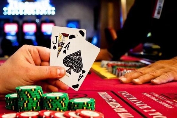 ¿Cuáles son las reglas más importantes del blackjack?