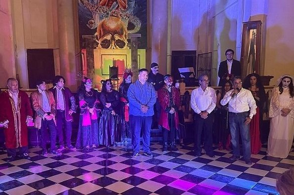 Presentan obra teatral en la Gran Logia Unida Mexicana 